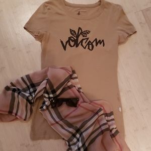 Volcom womens T-shirt